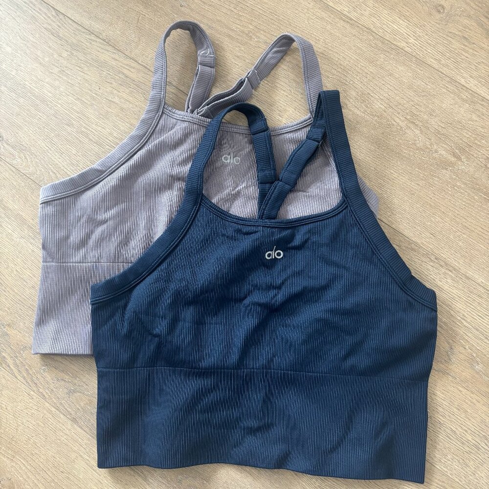 Two alo crop ribbed tanks size large